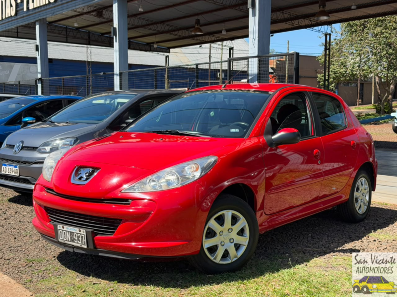 PEUGEOT 207 ALLURE 1,4 2015